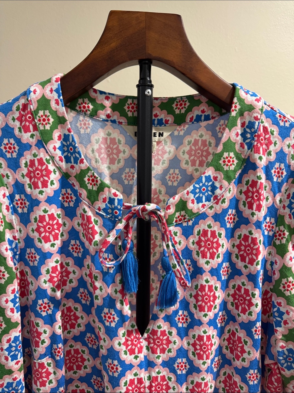 Boden Notch Neck Midi Dress (Size 10R) - Picture 6 of 13
